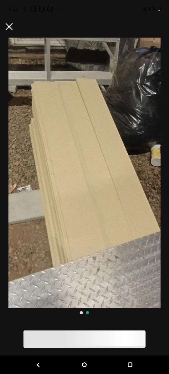 Hardie Siding 5 1/4 Cedar Mill 12 Ft 5$/Board 200 Left