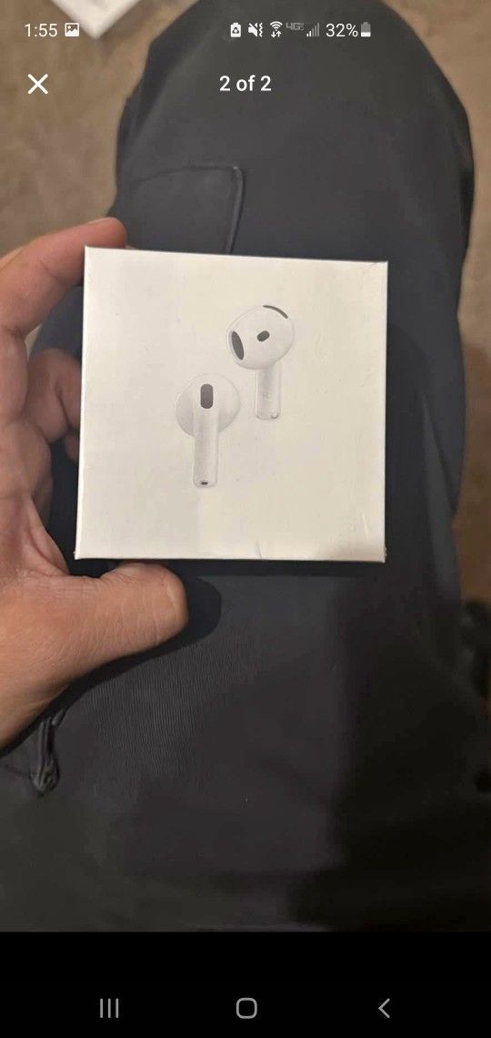 Airpods 4