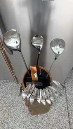 Mens RIGHT Handed LYNX Jaguar - 13pc Golf Club set, with Leather Mizuno Golf Bag