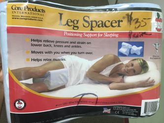 Leg spacer pillow