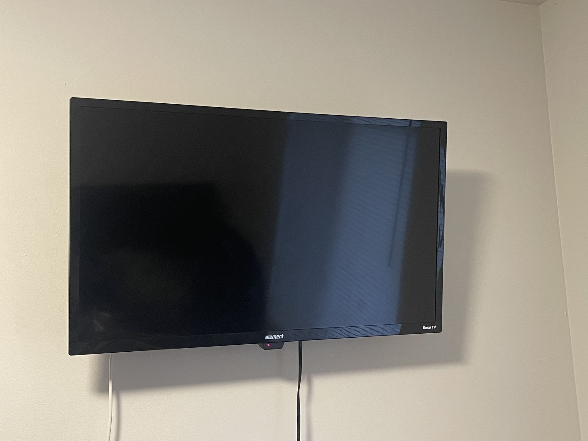 30in TV With Free Wall mount 