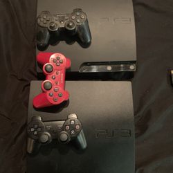 2 PS3 3 Controllers and 17 Games 