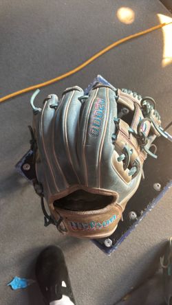 Wilson a2000