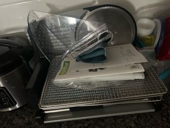 Meat cutter
