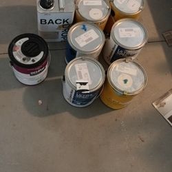 New 1 Gallon Of Paint Cans 
