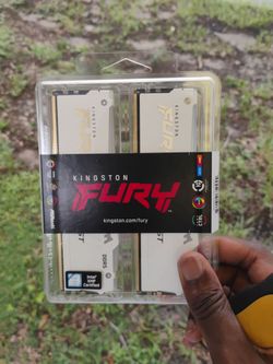 Kingston Furry beast Ram stick 16 gb 8x2 DDR5