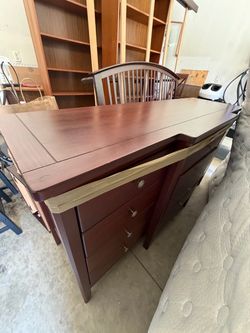 Cherry Wood Dresser
