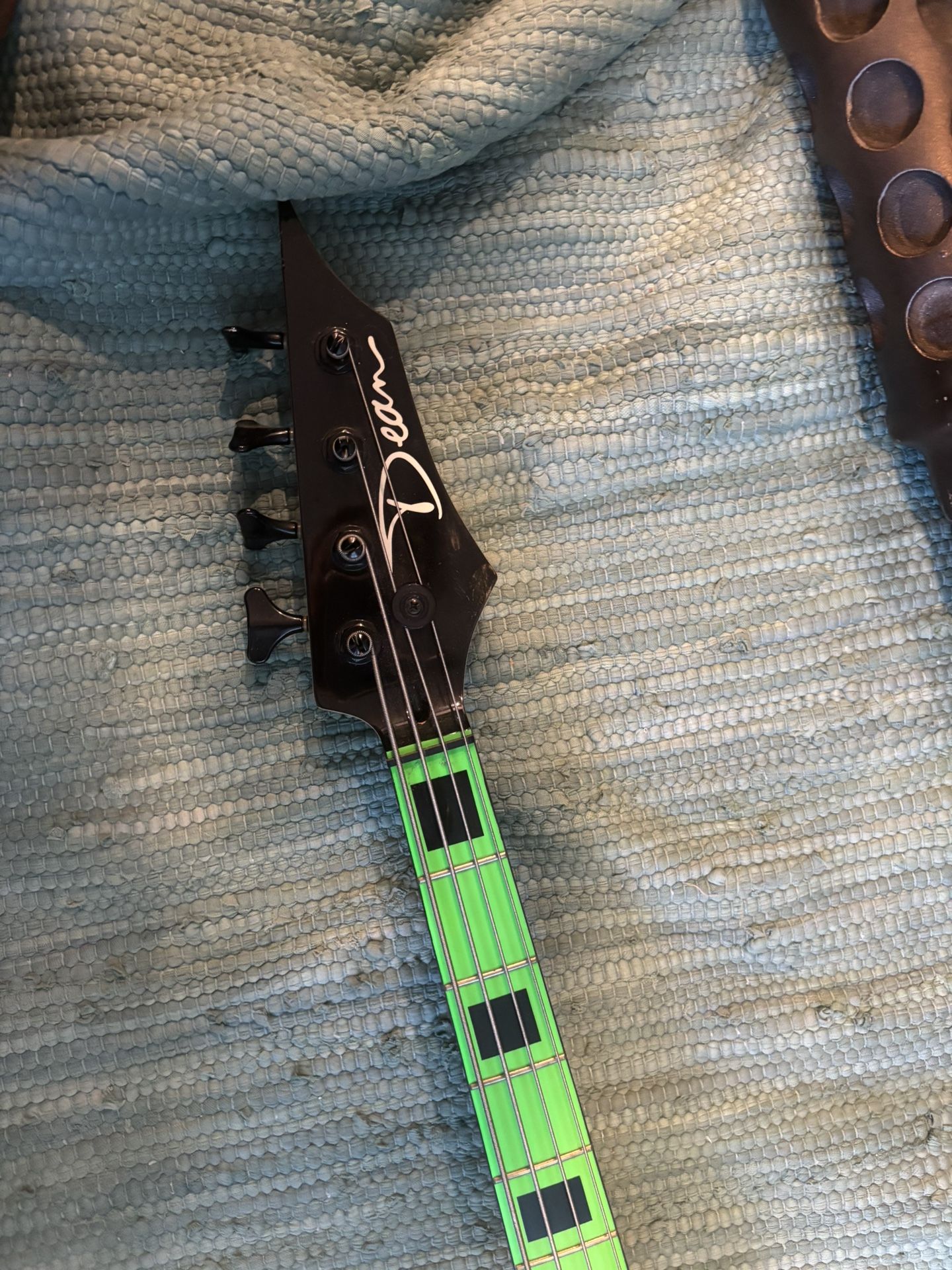 Dean Custom zone Base Guitar