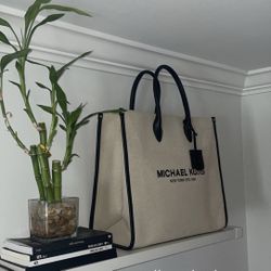 Michael Kors Tote NEW WITH TAGS