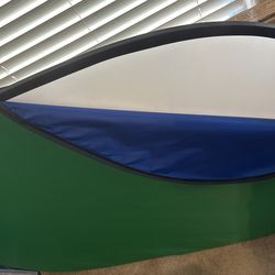 Oval Reflector Background 