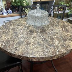 Round Dining Table Set – $145 OBO  