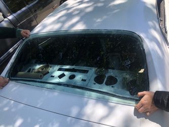 1970 monte carlo rear glass