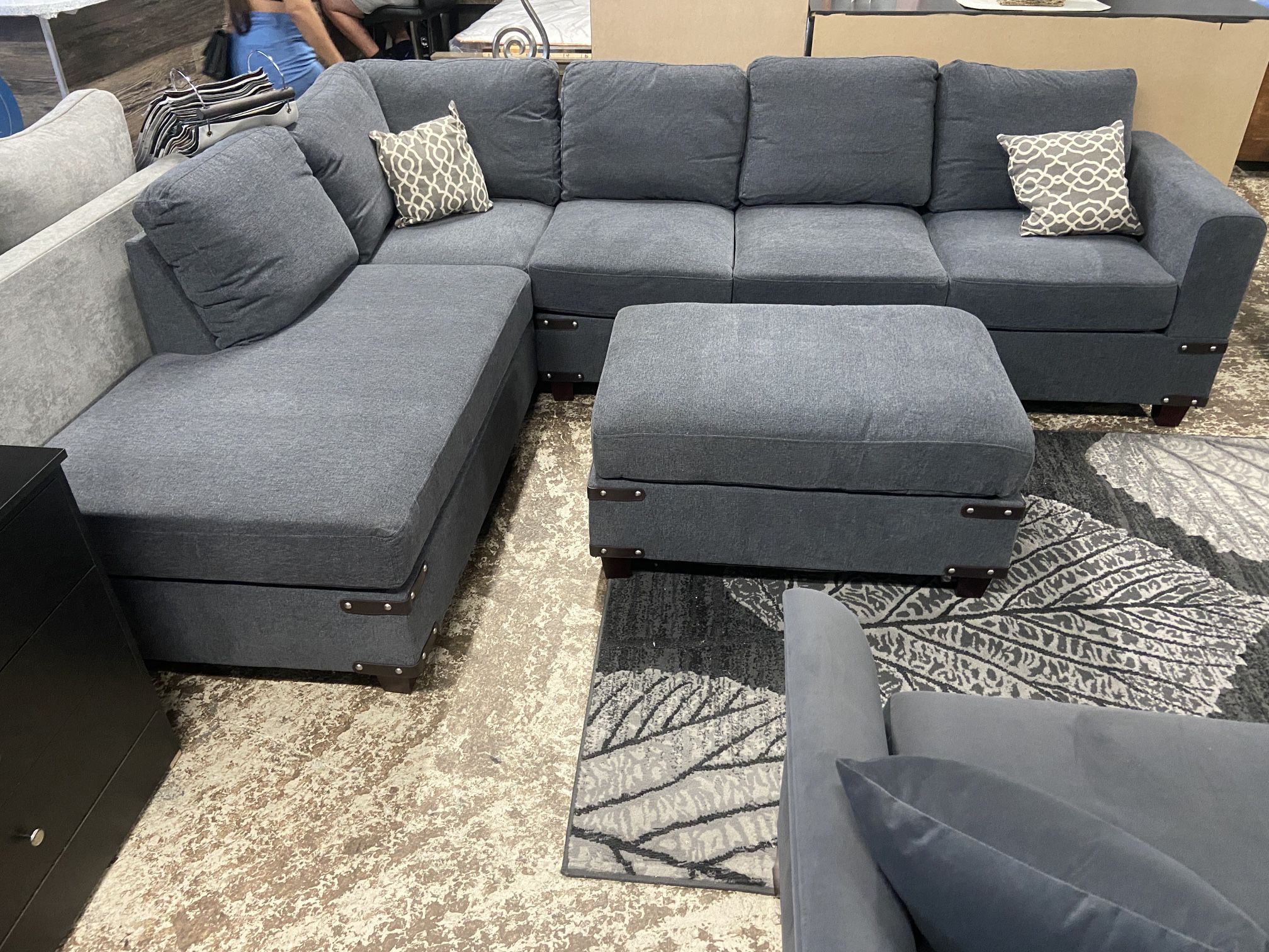 3PC Sectional Reversible Couch Set With Ottoman | Variety Of Colors Available ‼️