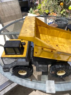 Tonka yellow dump truck