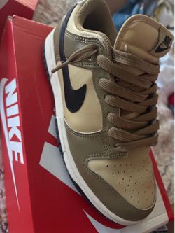 Nike low dunks