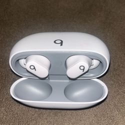 Beats Studio Buds + True Wireless Noise Cancelling Earbuds