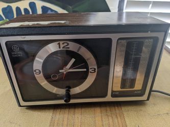 Vintage General Electric Alarm Clock