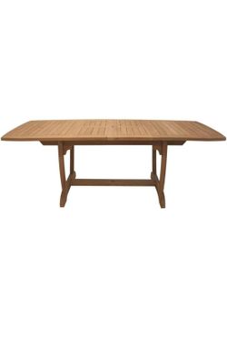Luxury Outdoor Dining Set with Umbrella – $600
