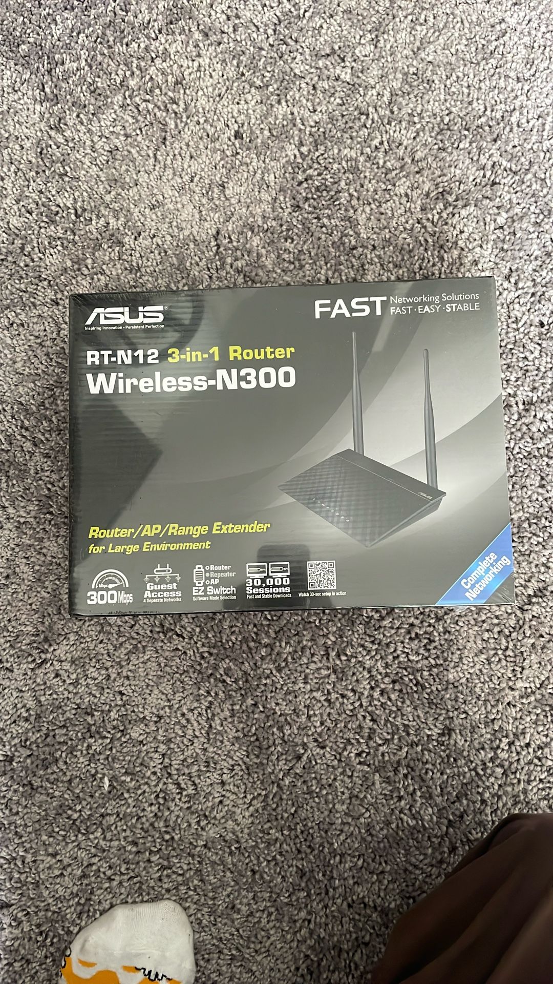 ASUS RT-N12 Wireless-N300 3-in-1 Router