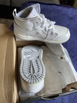 Jordan 1 Mid Bt