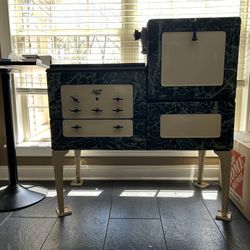 1930s Magic Chef Oven Antique