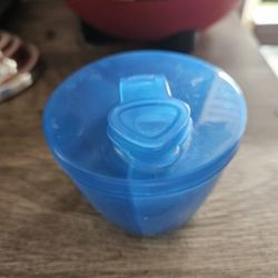 Formula Container 