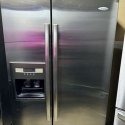 Side by side refrigerator