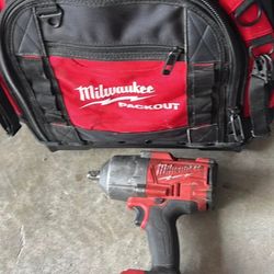 Milwaukee bag and drill