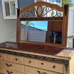 Mirror Dresser 