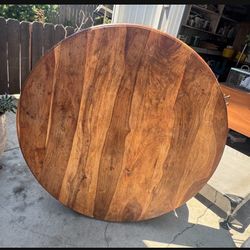 Hand Made Round Solid wood Table w/ 4 Chairs