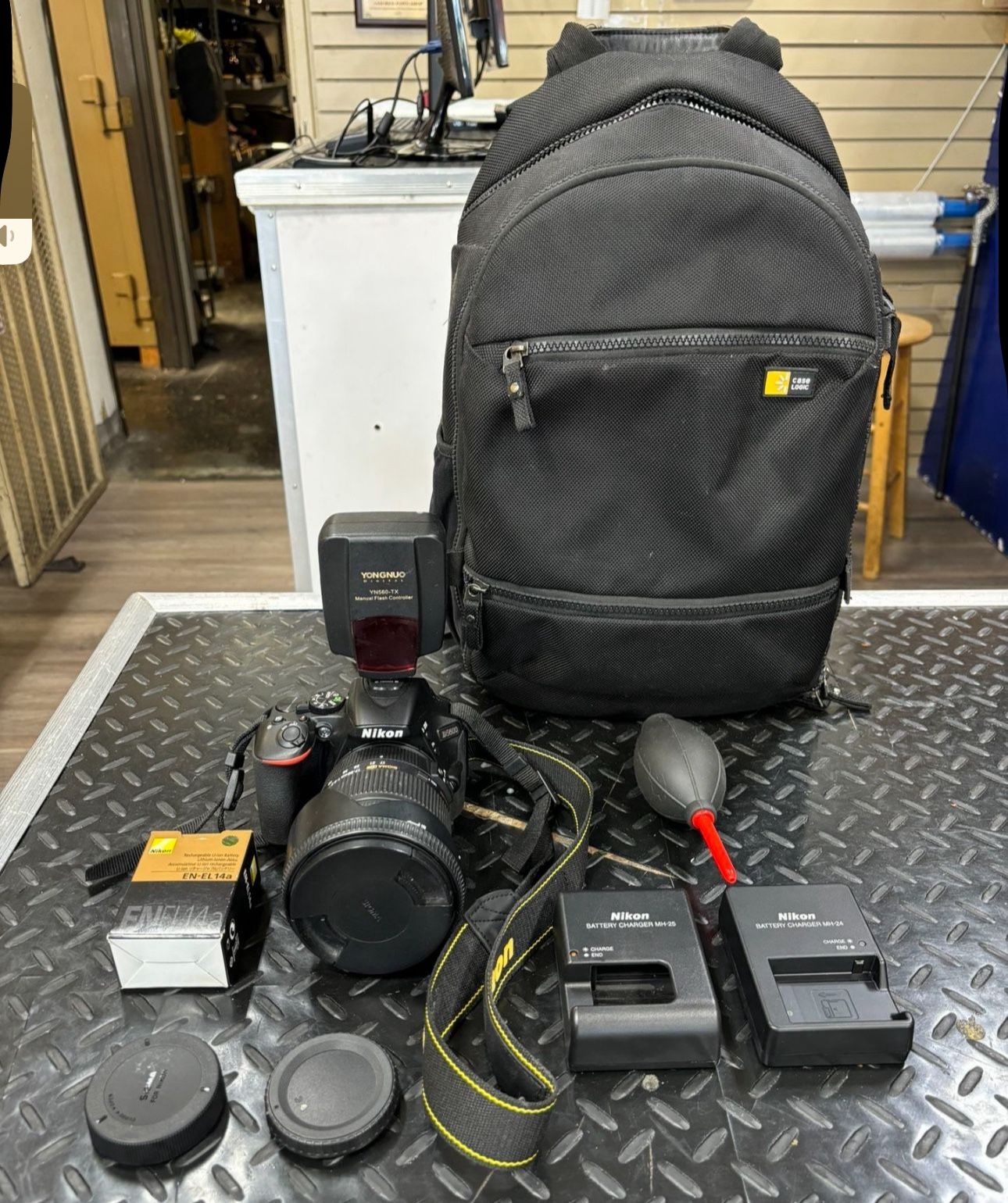 Nikon D5600 Bundle