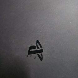 Console Play Station PS4 Slim  with a controller 