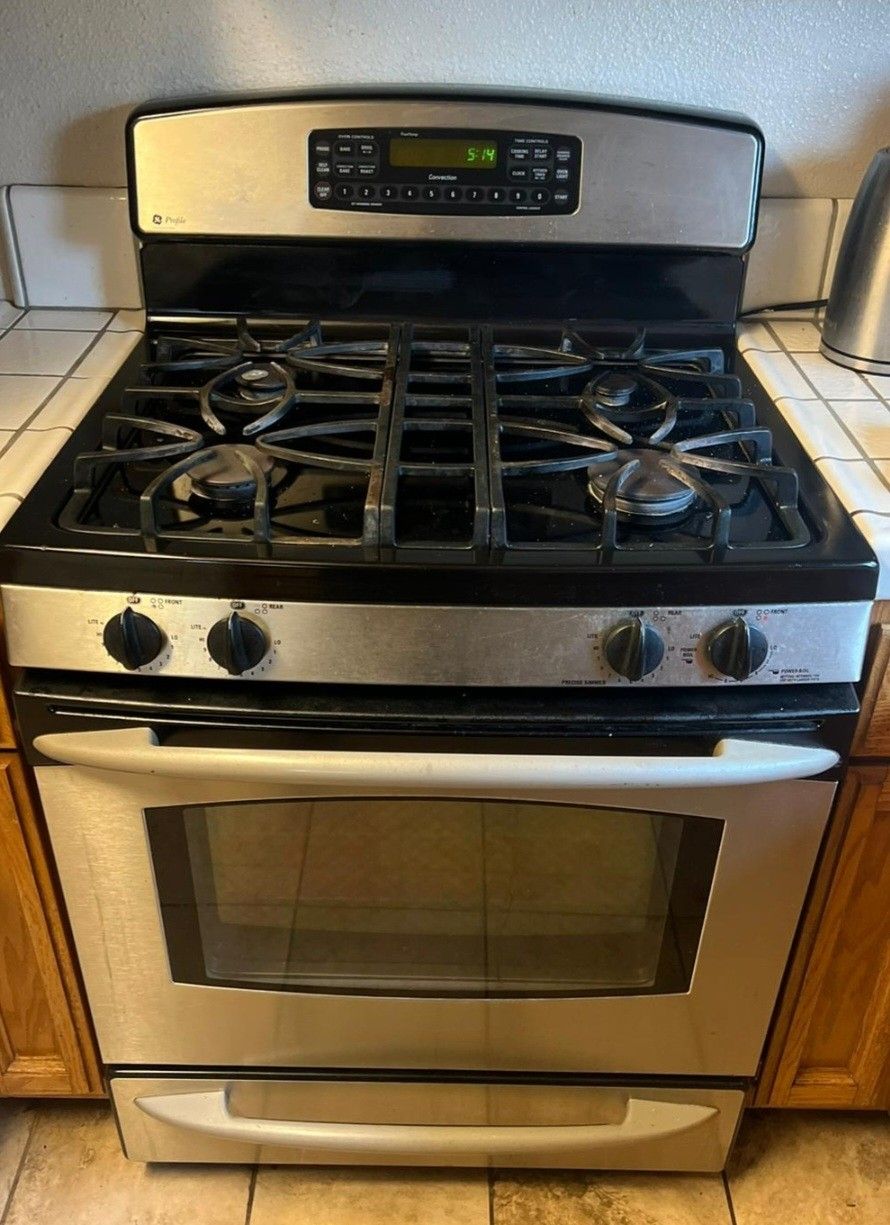 GE GAS STOVE for Sale in Stockton, CA OfferUp