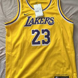 NBA Lakers Size Youth Large - lebrón James Jersey