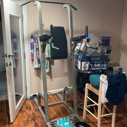 Body Solid Pull Up Dip Station