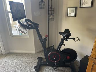 Echelon Bike With Big Screen