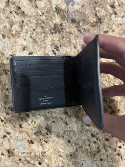 Louis Vuitton Mens Wallet for Sale in Dallas, TX - OfferUp