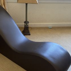 Tantra yoga Lounge Chair