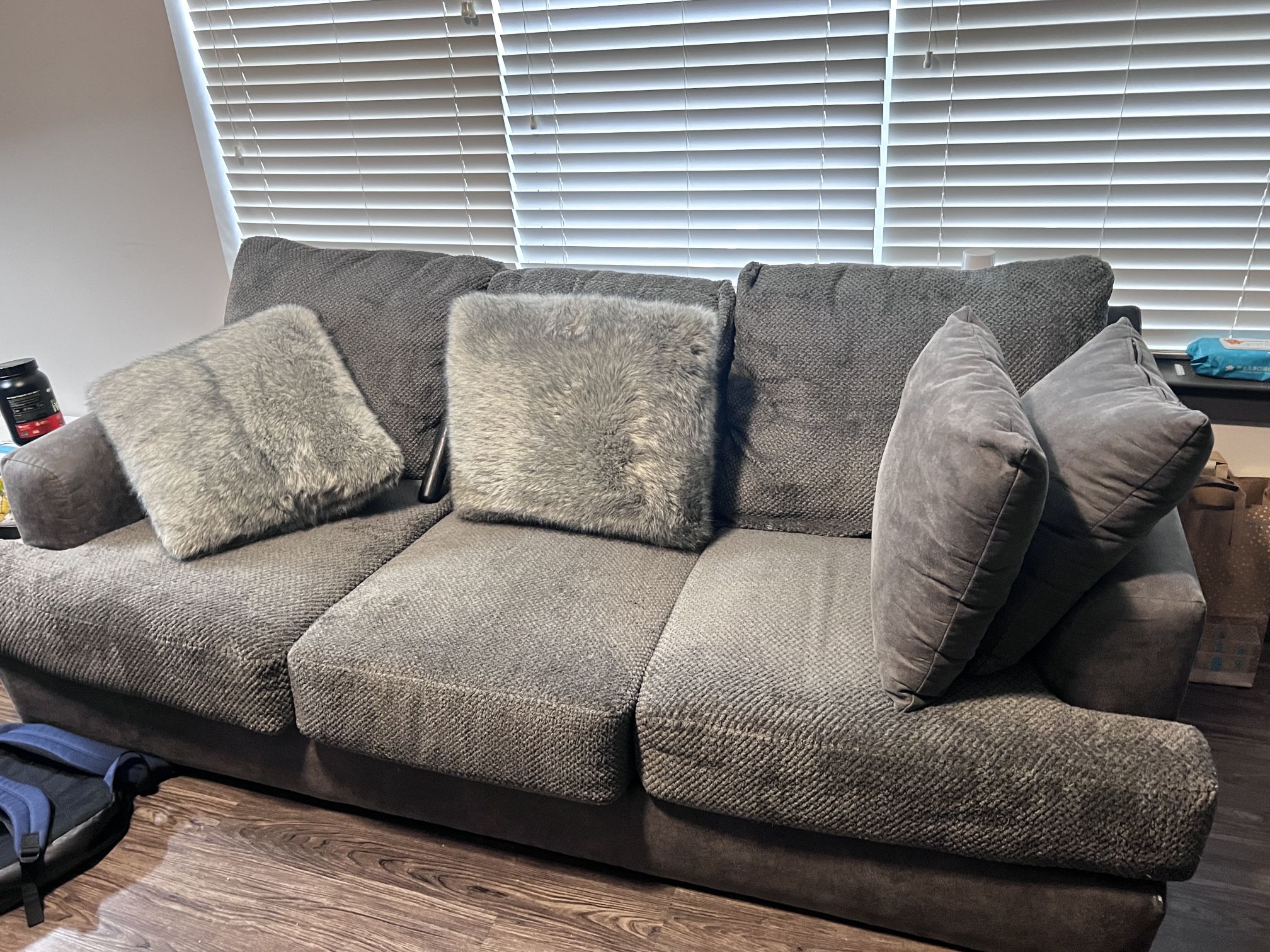 Excellent Condition，gray，full size sofa