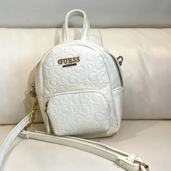 Guess mini Crossbody Backpack