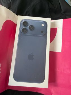 iPhone 17 pro max 256gb T-Mobile
