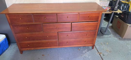 Thomasville Impressions 9-Drawer Dresser w/ Matching Mirror