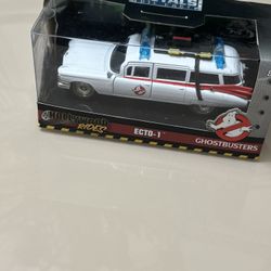 Hollywood Rides ECTO-1 GHOSTBUSTERS Jada Toys Metals Diecasts - Brand New