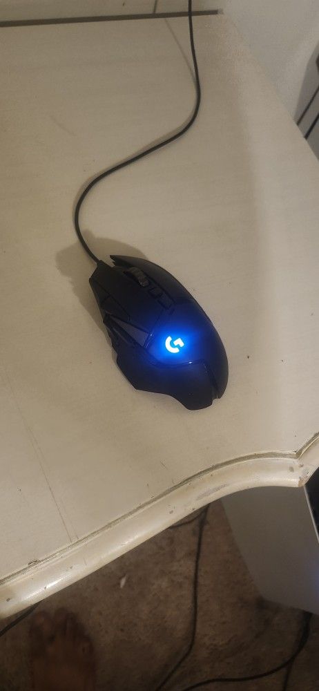 Logitech G502 HERO Gaming Mouse