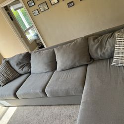 Couch Gray