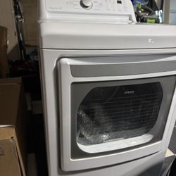 LG Electric Dryer (7.3)