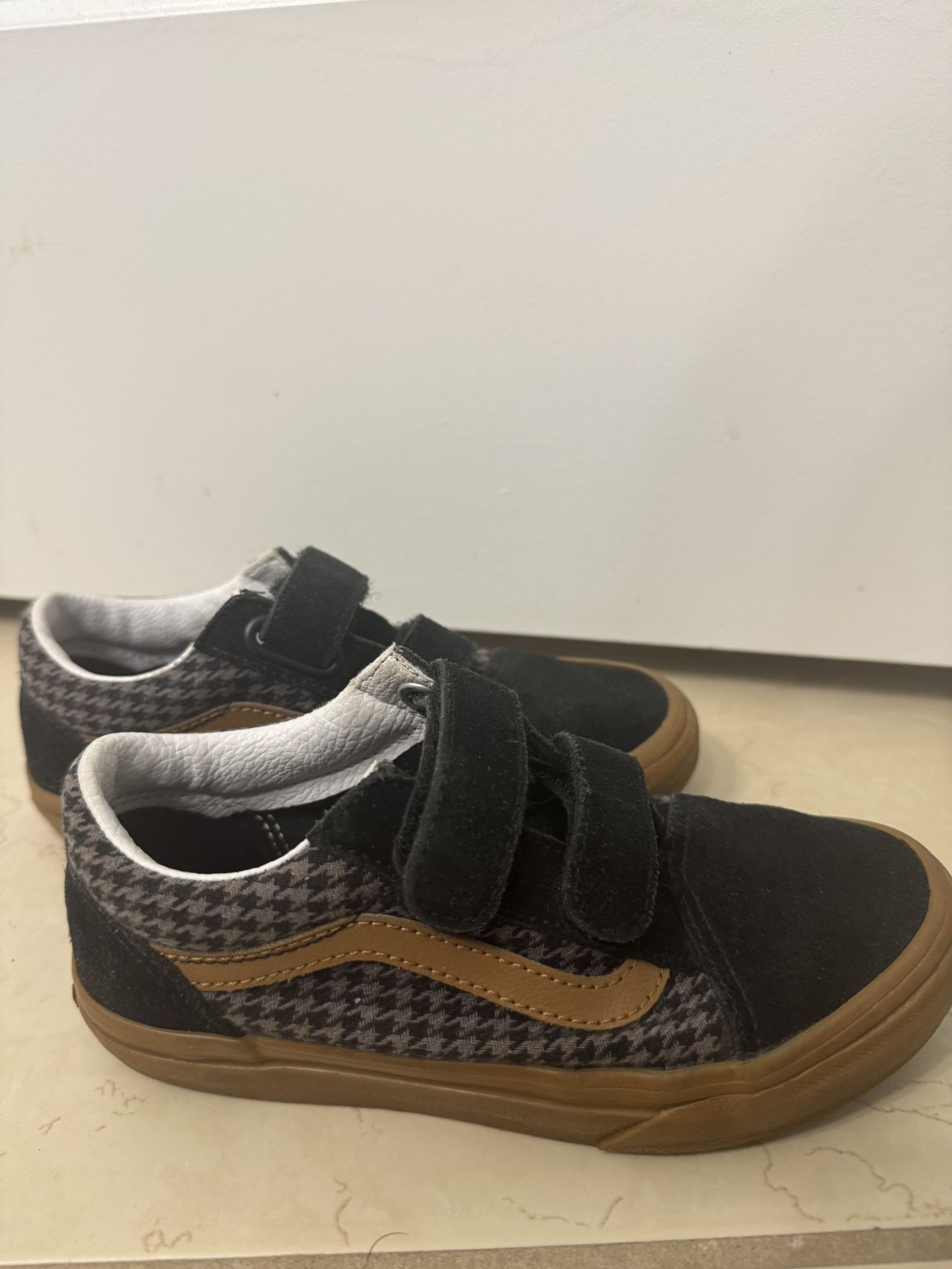 Vans Kids Old Skool Skate Shoes 