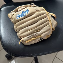 Rawling Kris Bryant 10 1/2 Inch Glove 