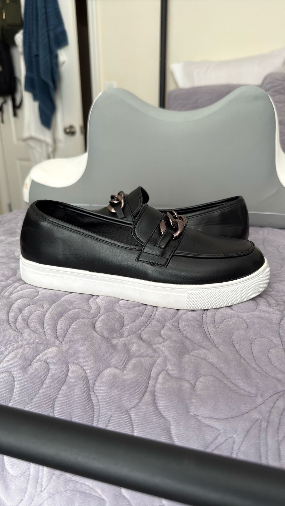 Studio 1886 Women’s Shoes – Black & White, Size 8