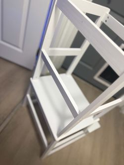 Kids kitchen stepstool